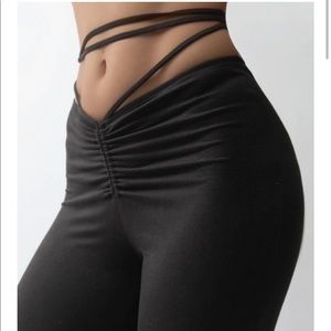 VANILLA BELLA BOUTIQUE TRENDY BLACK KAMI PANTS